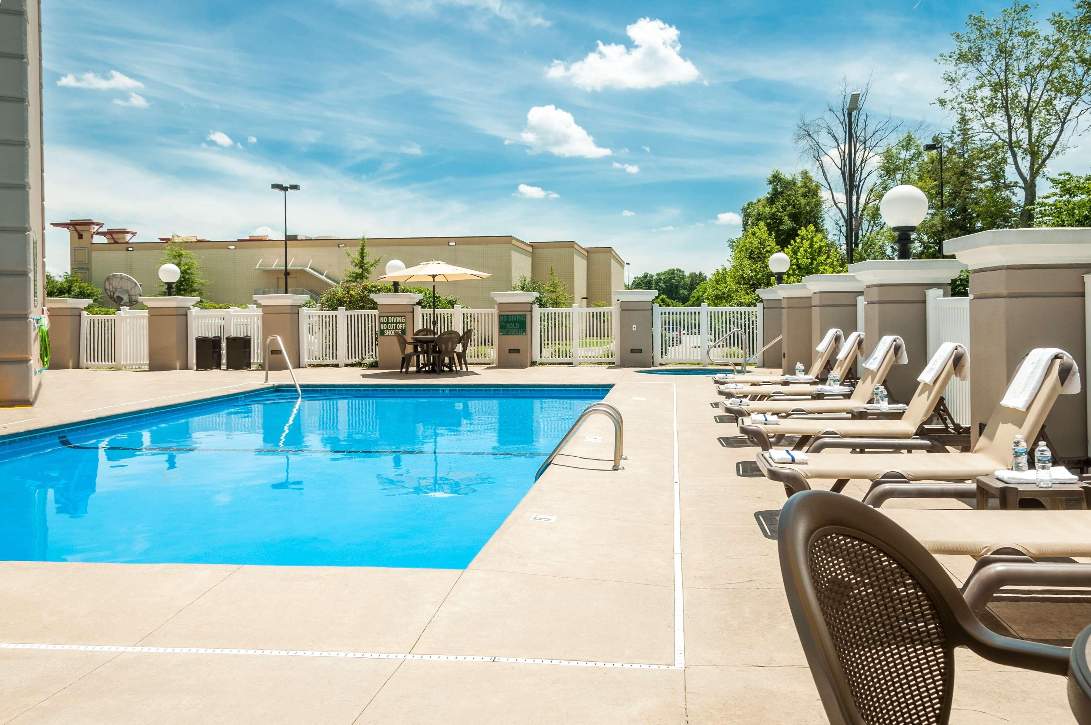 Country Inn & Suites By Radisson, Cookeville, Tn Eksteriør bilde