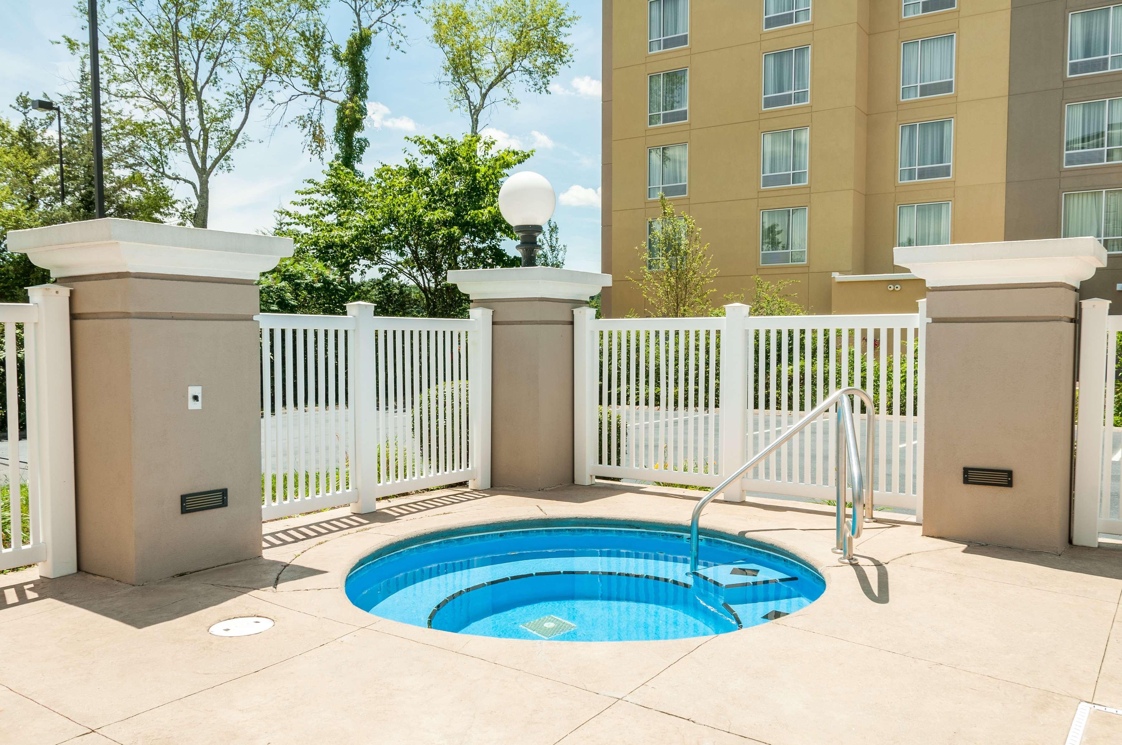 Country Inn & Suites By Radisson, Cookeville, Tn Eksteriør bilde