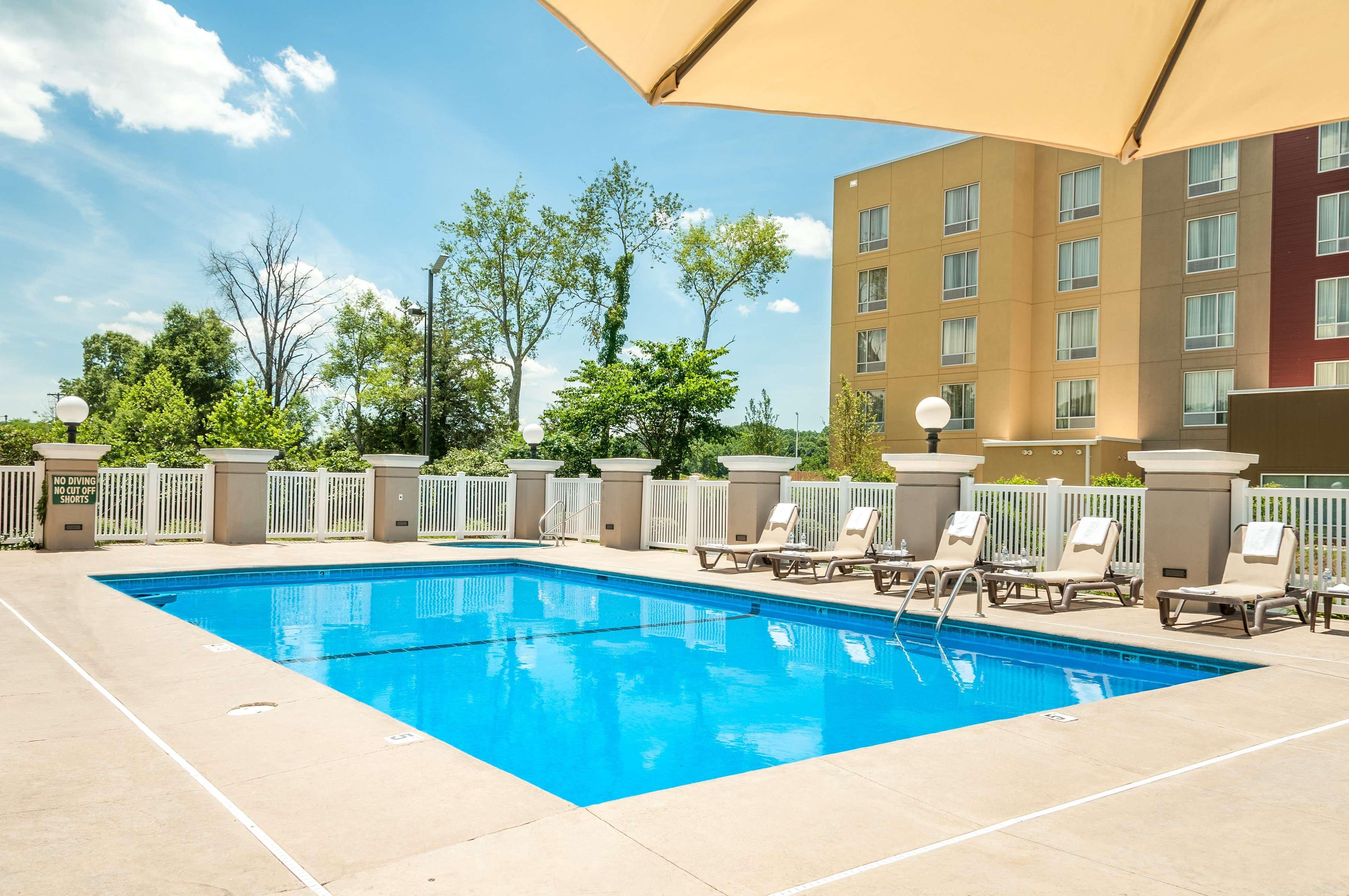 Country Inn & Suites By Radisson, Cookeville, Tn Eksteriør bilde