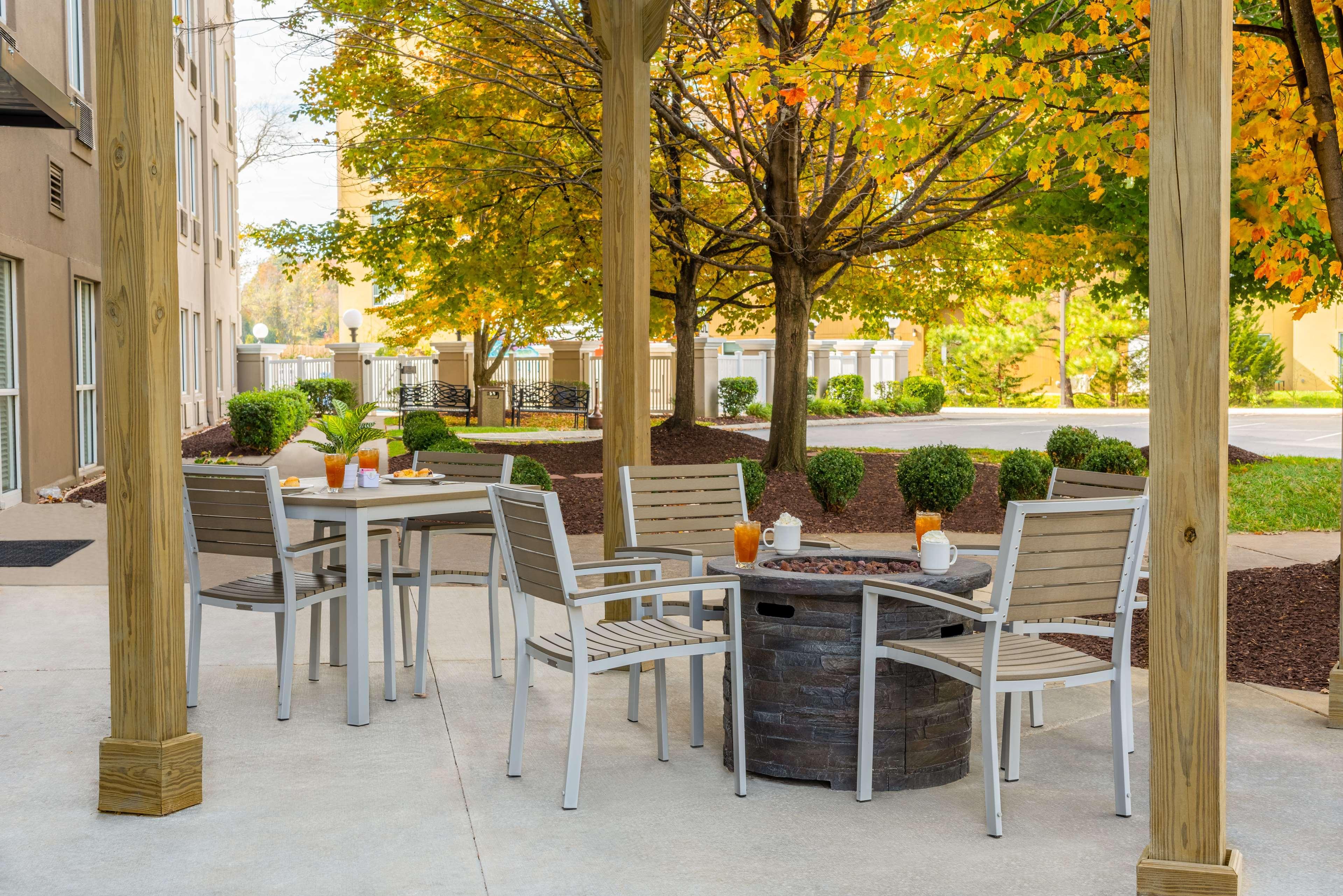 Country Inn & Suites By Radisson, Cookeville, Tn Eksteriør bilde